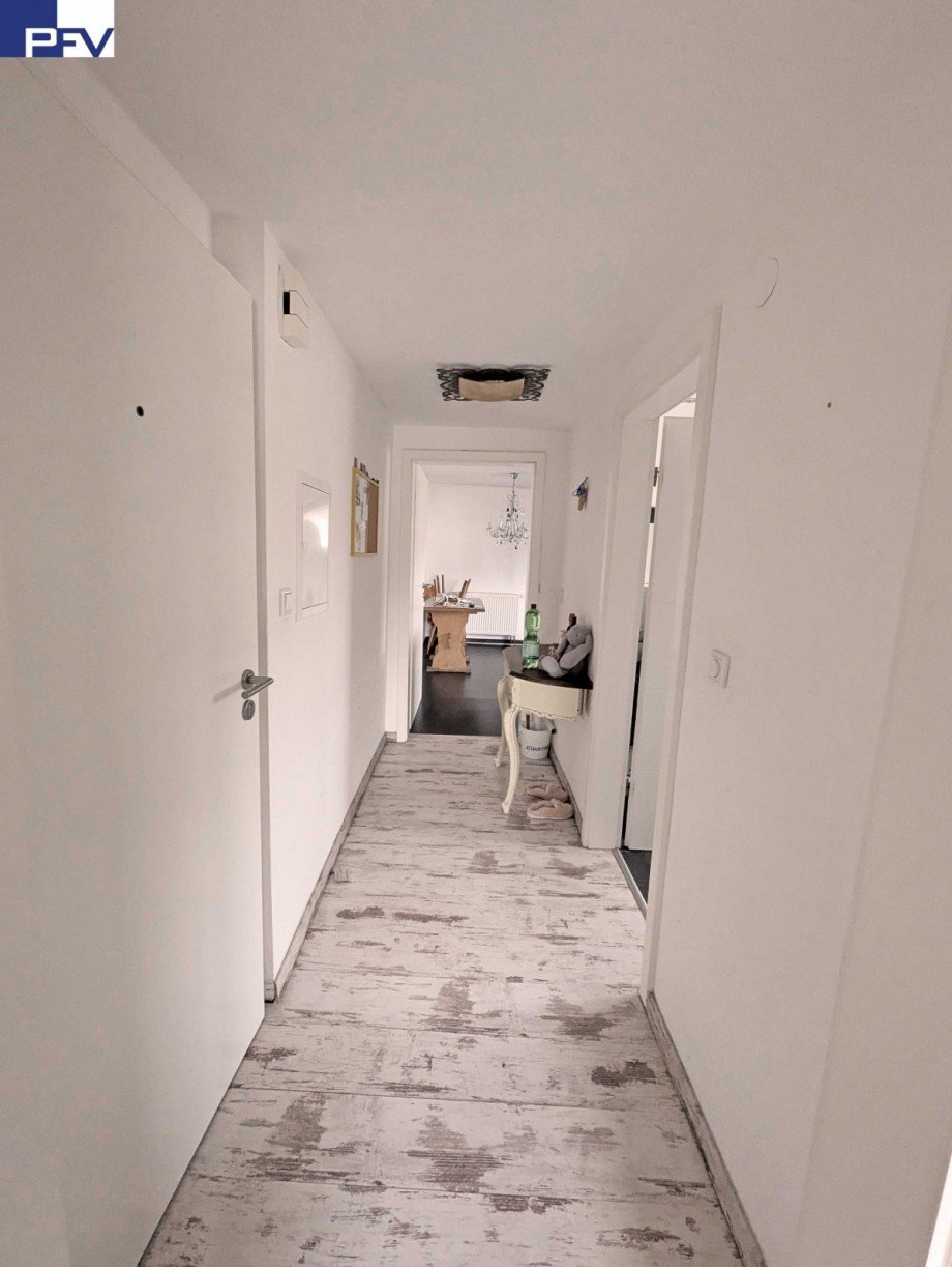 W3 Flur Haus Burgthann