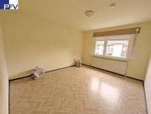 OG Eltern. VERKAUFT: Gro�es und familienfreundliches Reihen-Eckhaus mit Carport