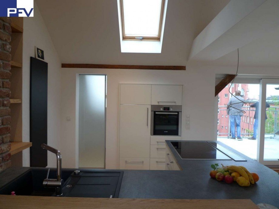 Referenz offene K�che Dachgeschosswohnung N�rnberg / St. Peter