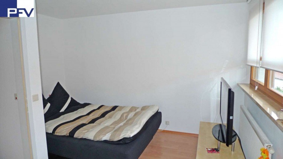 Zweites Zimmer im DG Reihenmittelhaus Wendelstein