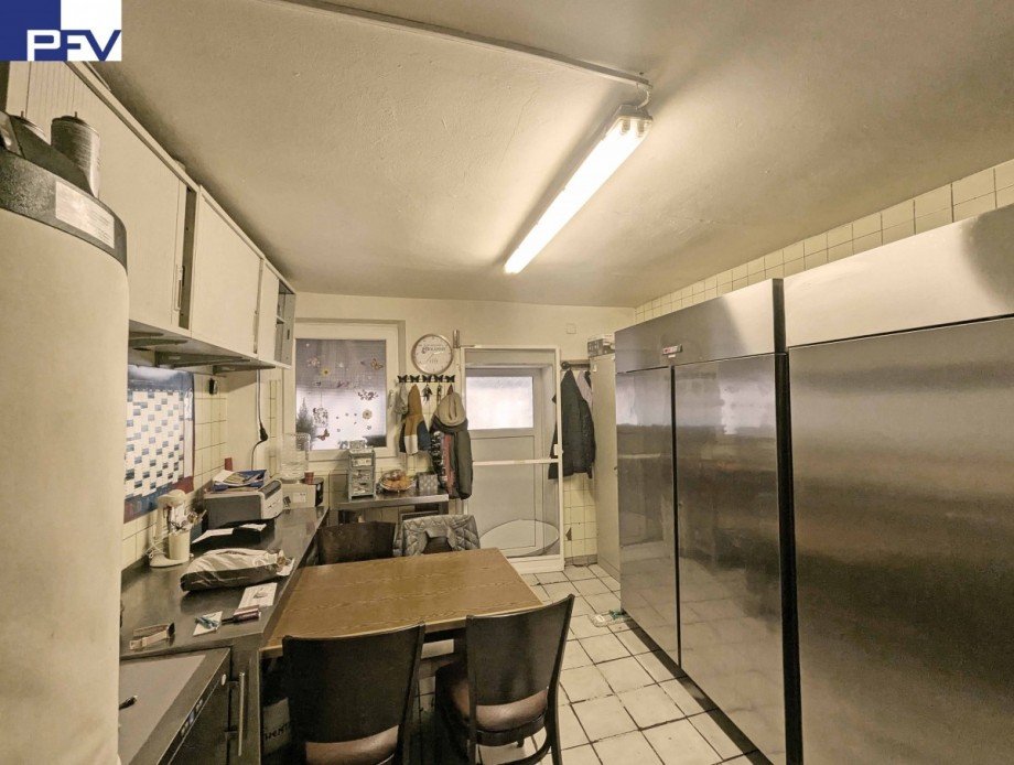 RES Arbeitszi-Heizung-K�hlung. Gastgewerbe Burgthann