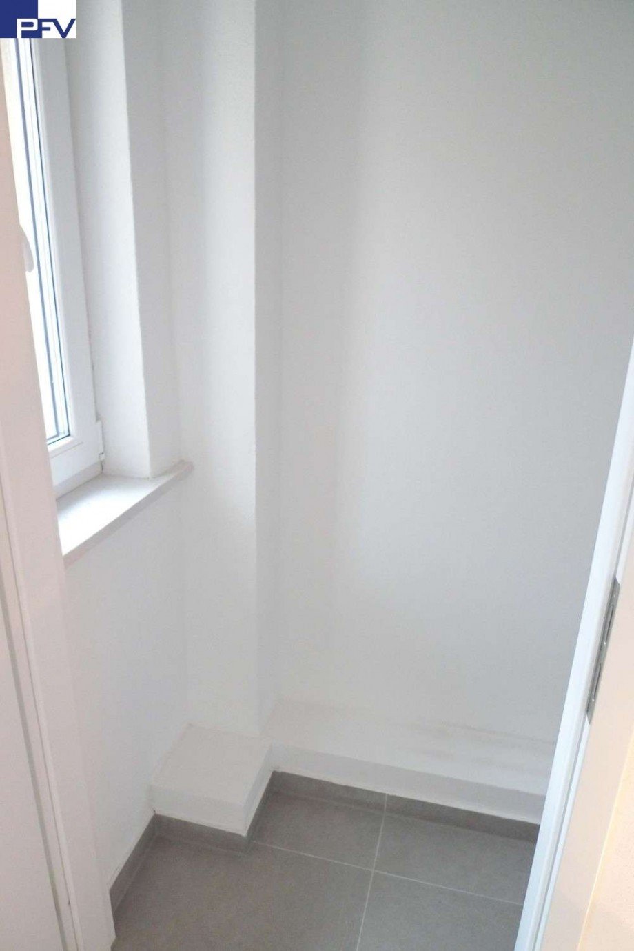 Abstellraum m. Fenster Renditeobjekt N�rnberg