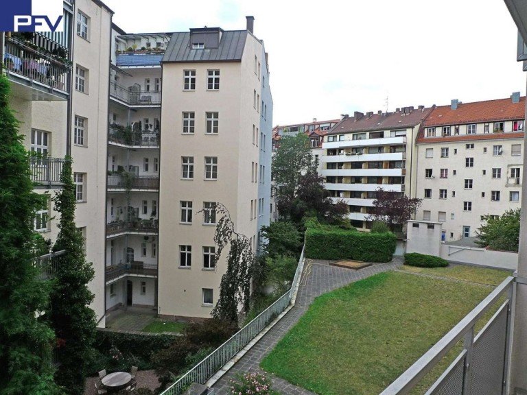 Blick vom Balkon N�rnberg Wohnung Verkauft: Ihr Zuhause an der N�rnberger Altstadt!