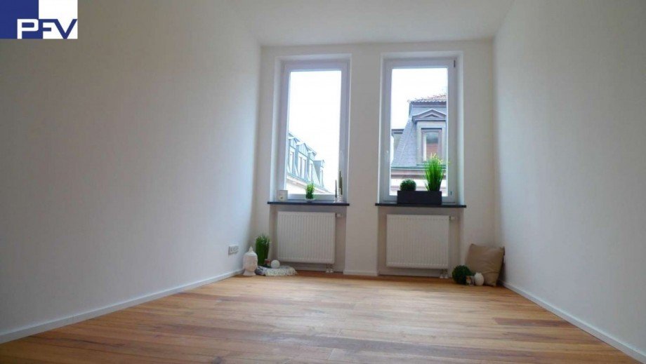 Ger�umiges Schlafzimmer Etagenwohnung N�rnberg
