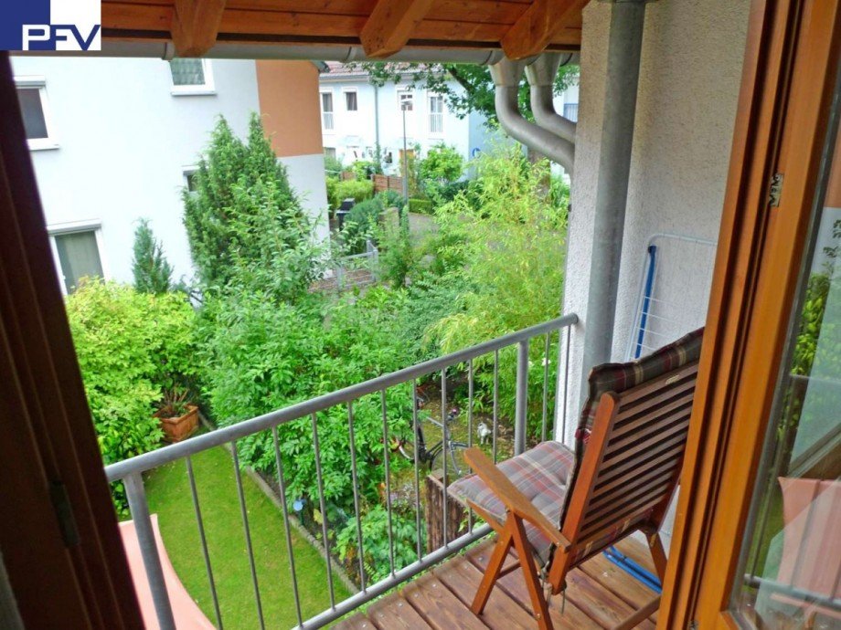 Schlafzimmer mit Balkon Reihenmittelhaus Wendelstein