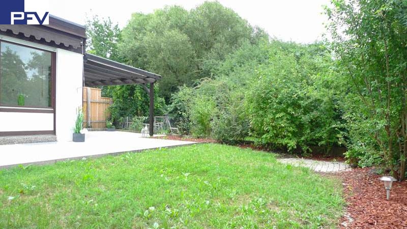 Landschaftsschutzgebiet Reihenmittelhaus N�rnberg