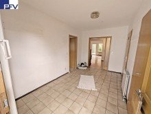 EG Entr� m. AR u. G�ste-WC VERKAUFT: Gro�es und familienfreundliches Reihen-Eckhaus mit Carport