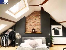 Freigelegte Backsteinelemente Verkauft: Ganz oben und mitten drin! Stylisches Penthouse-Loft mit sonniger Dachloggia