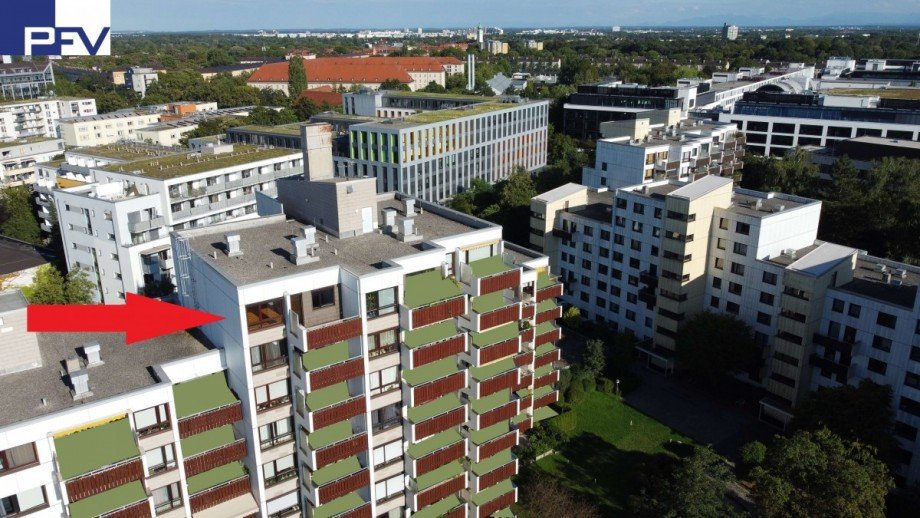Ansicht Anwesen West DJI_0803 Penthousewohnung M�nchen
