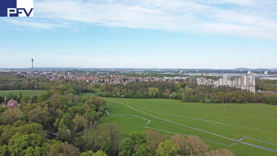 Blick nach Eibach - N�rnberg Mehrfamilienhaus N�rnberg