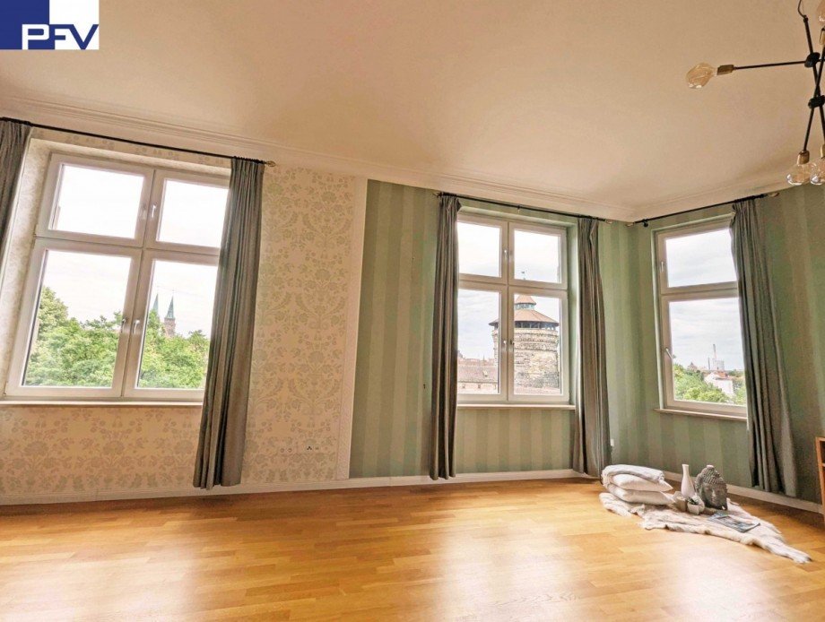 Wohnzimmer mit Ausblick Wohnung N�rnberg