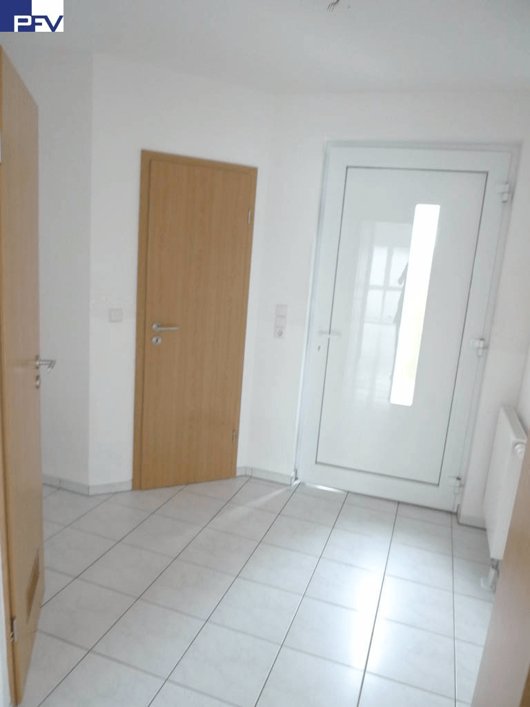 Eingangsbereich mit AR & WC Doppelhaush�lfte Weiherhaus