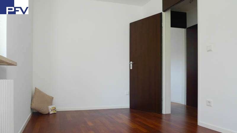 Kinder 2 zum Flur Reihenmittelhaus N�rnberg