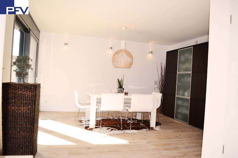 Essbereich Mehrfamilienhaus F�rth