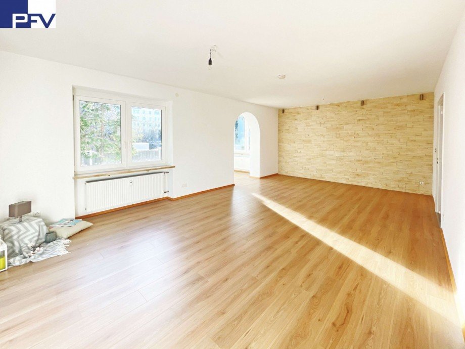 Hell & gem�tlich Terrassenwohnung N�rnberg