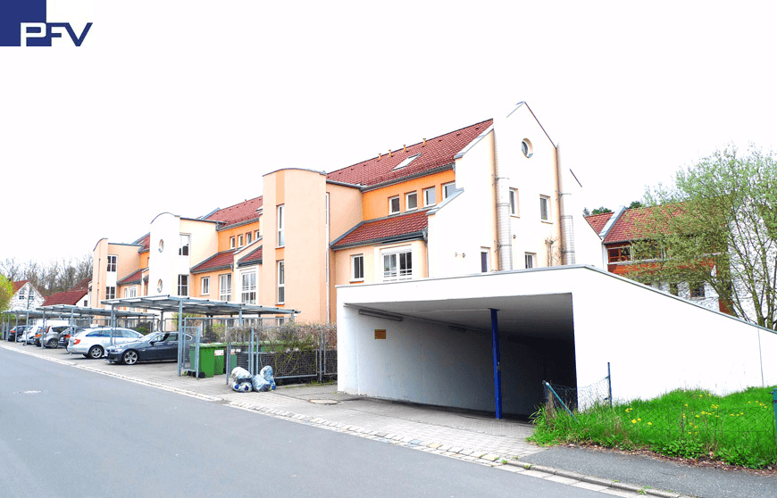 Tiefgarage neben dem Haus Maisonettewohnung Wendelstein
