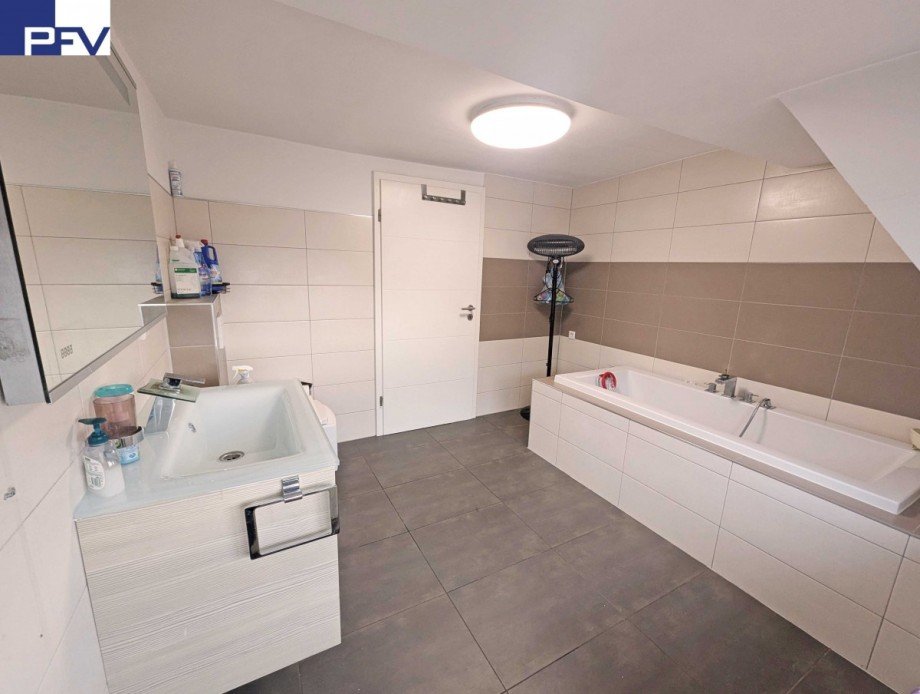 W2 Bad. Gastgewerbe Burgthann