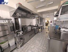 RES K�che Fr�nkisches Haus mit 3 Wohnungen und M�glichkeit zum 6-Familien-Haus