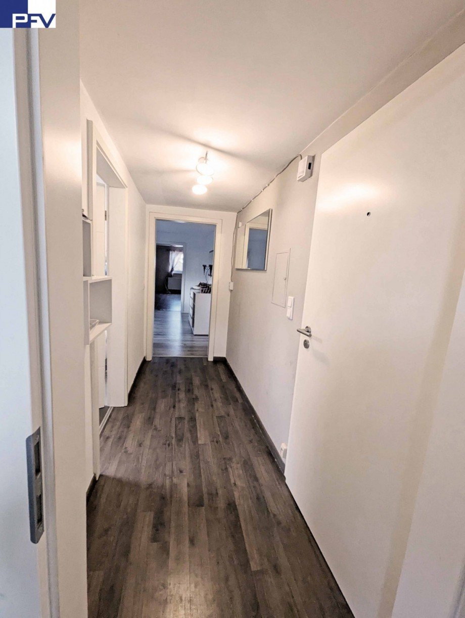 W2 Flur Haus Burgthann