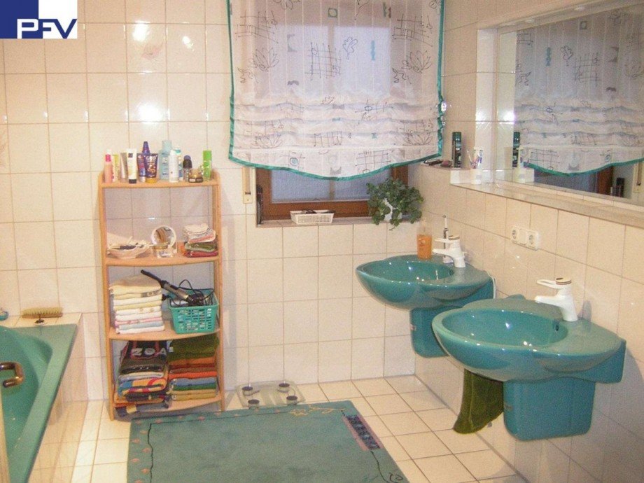 Bad im EG Haus Adelsdorf