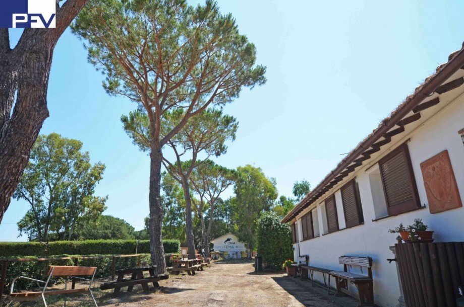 Stallungen (1) Haus Roselle