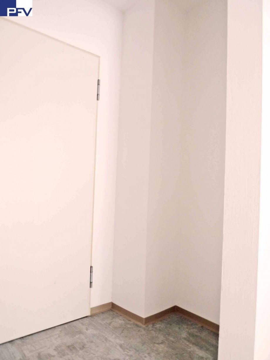 Eingang-GarderobeP1170033 Etagenwohnung N�rnberg
