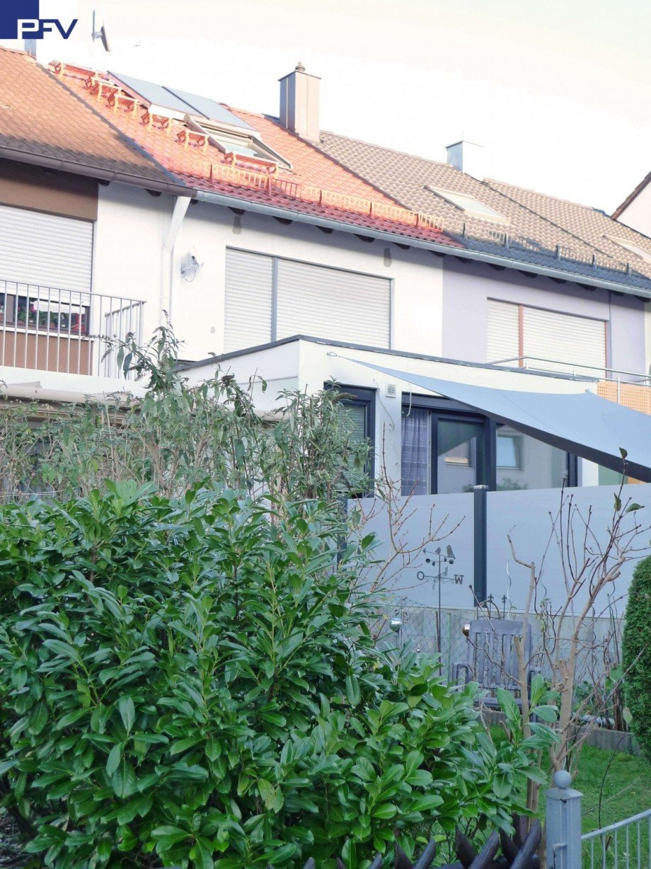 Ansicht S�d-West Reihenmittelhaus Schwabach