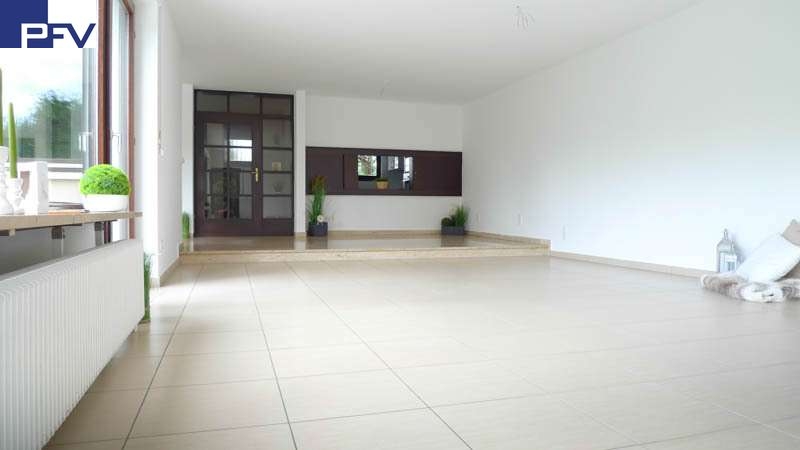 Blick zur K�che & Essbereich Reihenmittelhaus N�rnberg