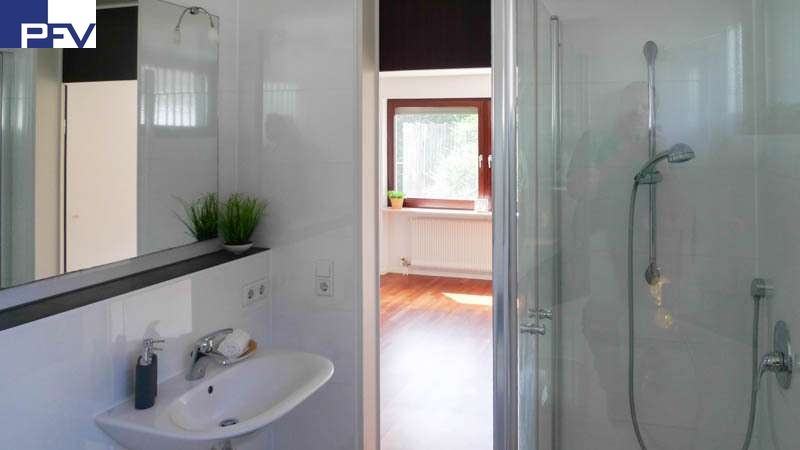 Elternbad zum Schlafzimmer Reihenmittelhaus N�rnberg