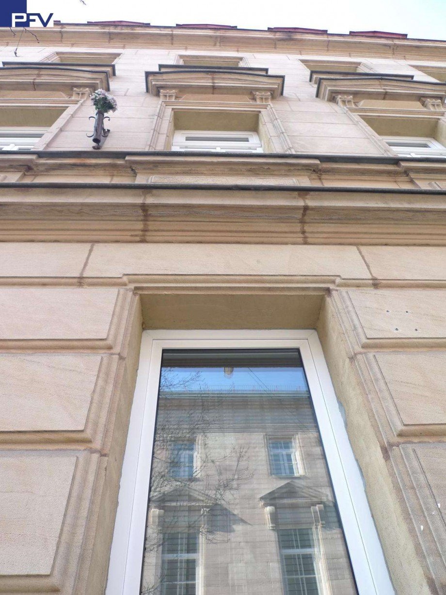 Sch�ne Sandsteinfassade Maisonettewohnung F�rth