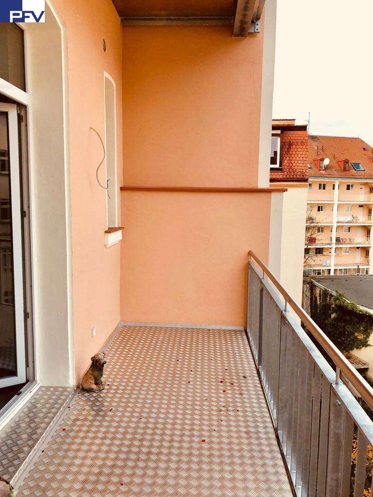 Gro�er Balkon Etagenwohnung N�rnberg