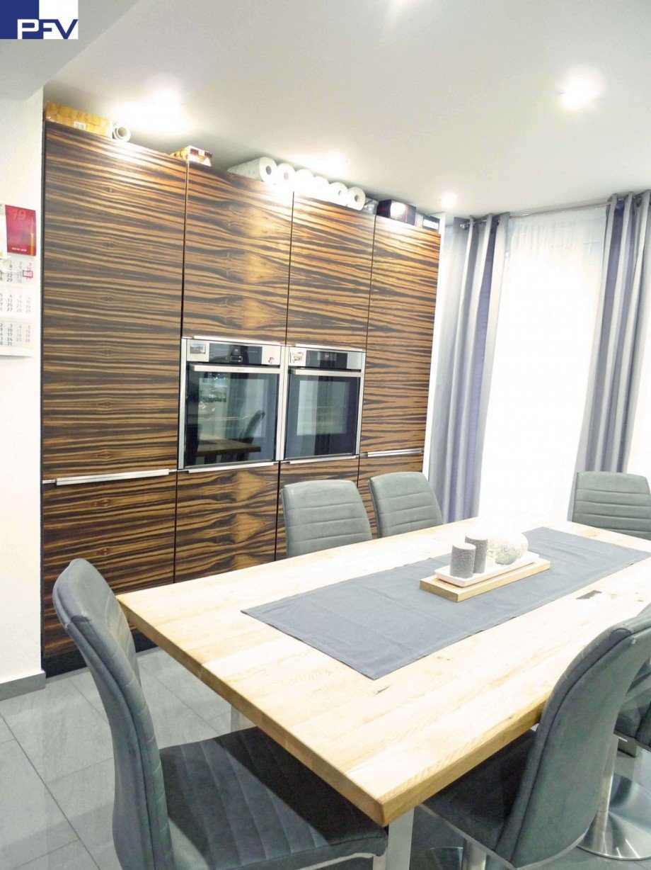 EBK mit Dampfgarer u. Backofen Reihenmittelhaus Schwabach