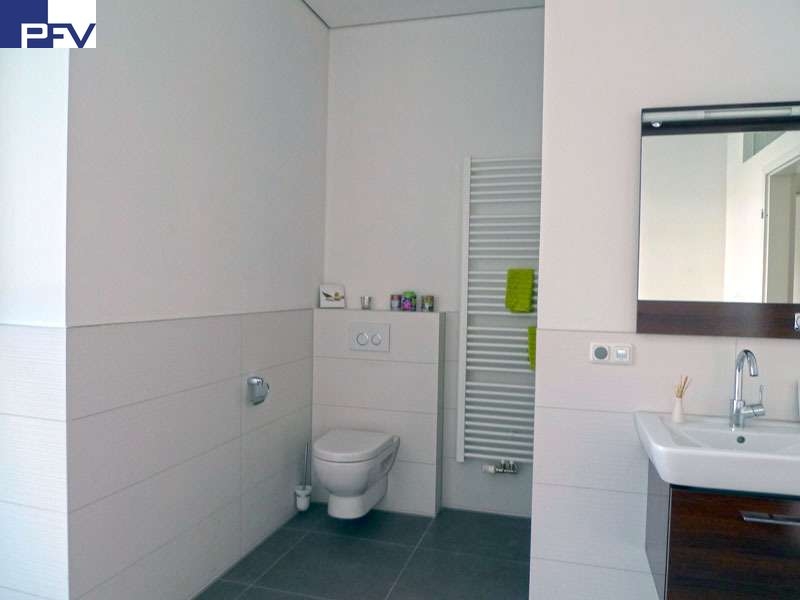 Hochwertige Sanit�rausstattung Erdgeschosswohnung N�rnberg
