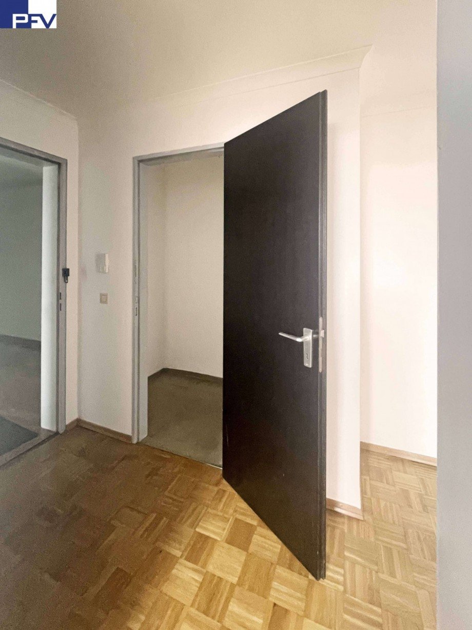 Flur-Abstellraum IMG_6497b Penthousewohnung M�nchen