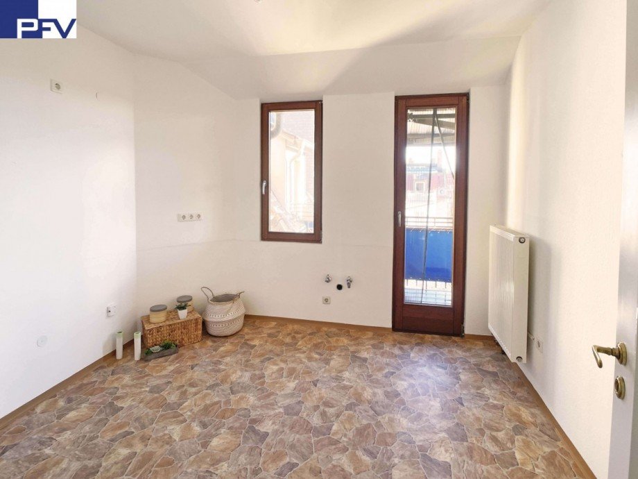K�che mit Zugang zum Balkon Etagenwohnung N�rnberg