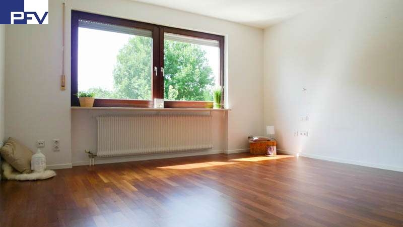 Elternschlafzimmer Reihenmittelhaus N�rnberg