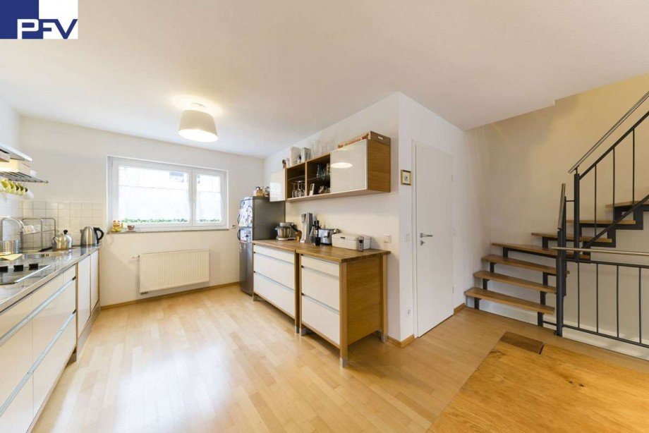 T�r zum Eingangsbereich mit WC Doppelhaush�lfte N�rnberg