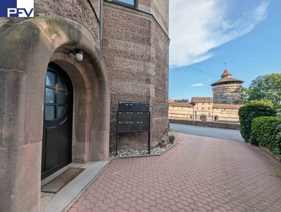 Anwesen Hauseingang Wohnung N�rnberg