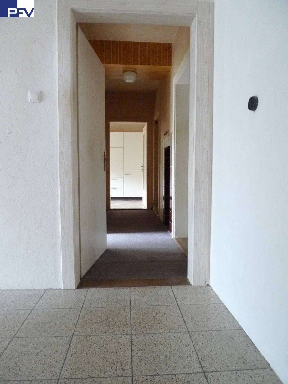 Heller Flur Einfamilienhaus Worzeldorf