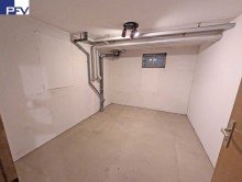 KG Vorratsraum VERKAUFT: Gro�es und familienfreundliches Reihen-Eckhaus mit Carport