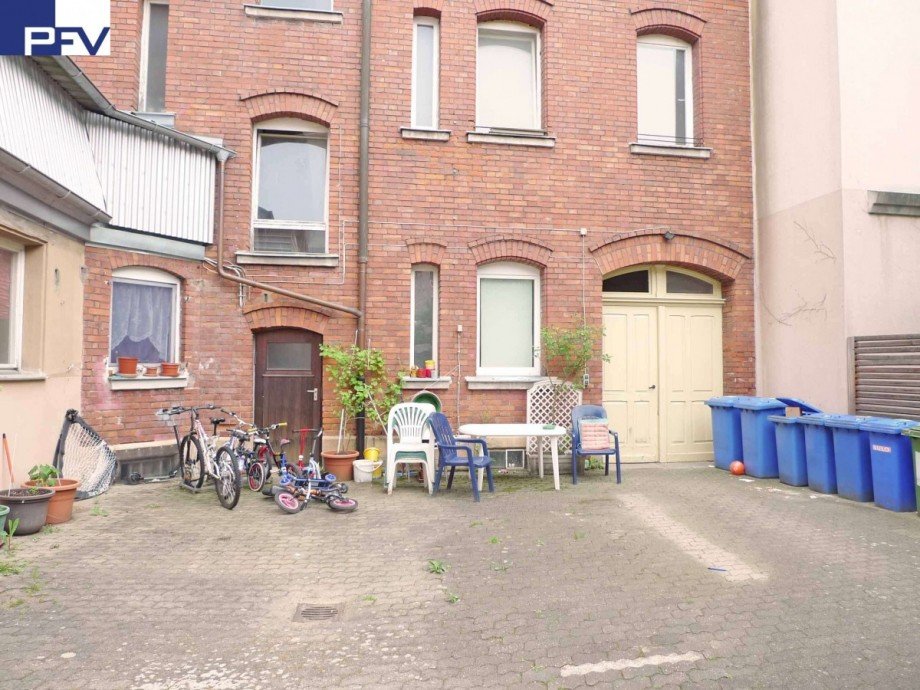 Gro�er Innenhof Haus F�rth