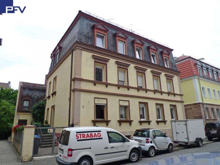 Stra�enseite Eingangsbereich Mehrfamilienhaus N�rnberg