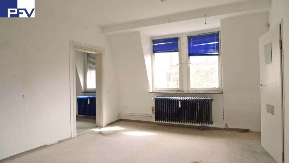 RG 2.OG rechts Haus F�rth