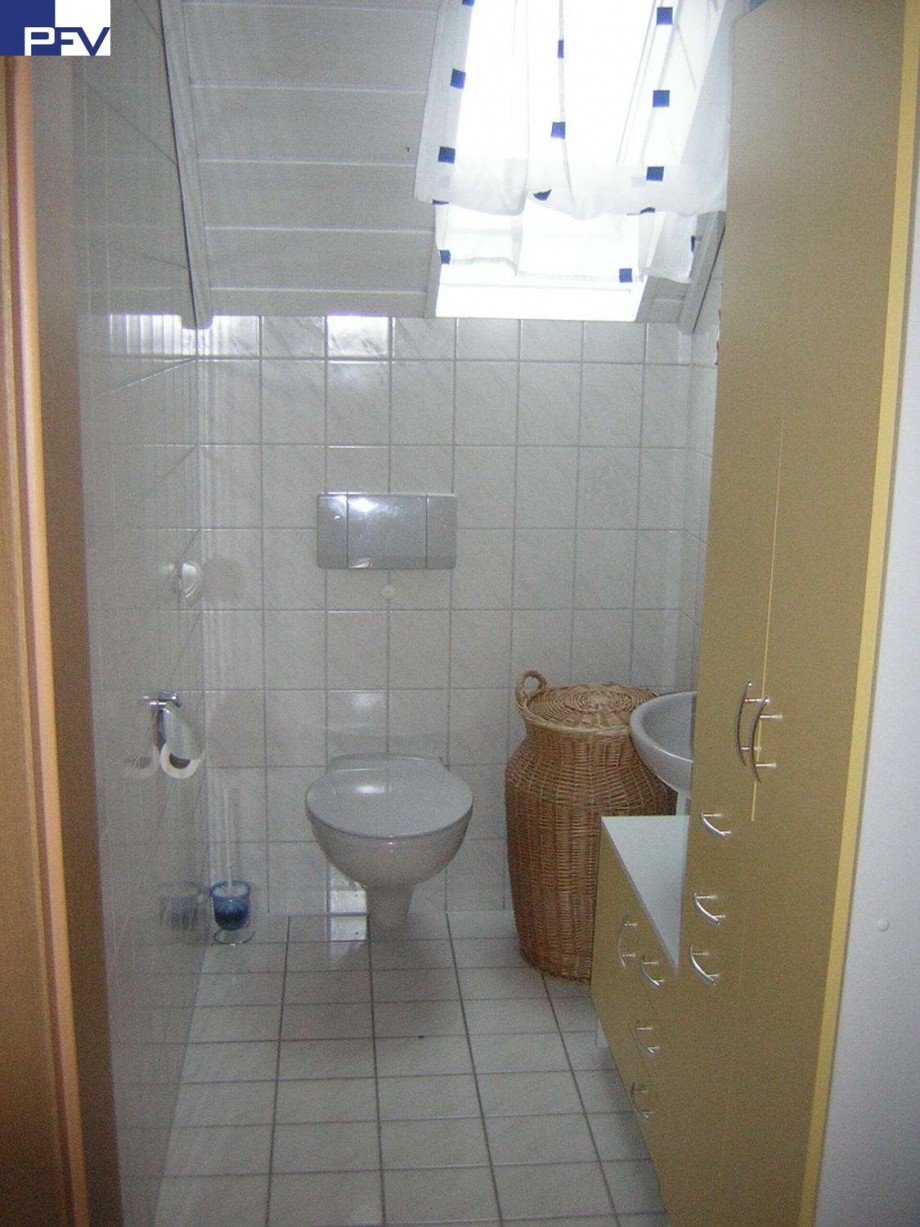 G�stetoilette Haus Adelsdorf