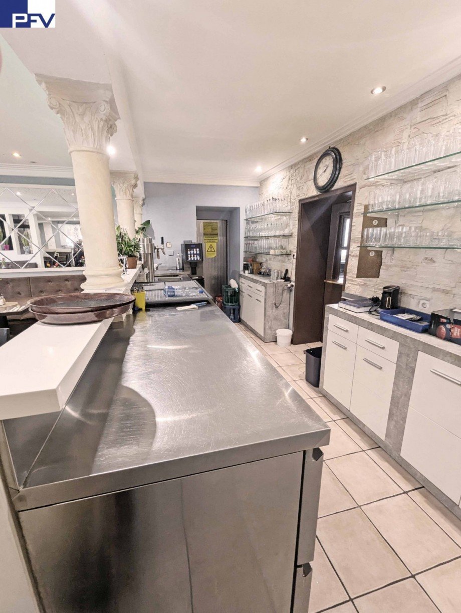 RES Gastraum 1 Theke Gastgewerbe Burgthann