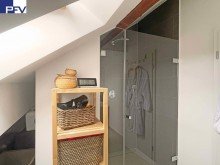 Masterbad Verkauft: Ganz oben und mitten drin! Stylisches Penthouse-Loft mit sonniger Dachloggia