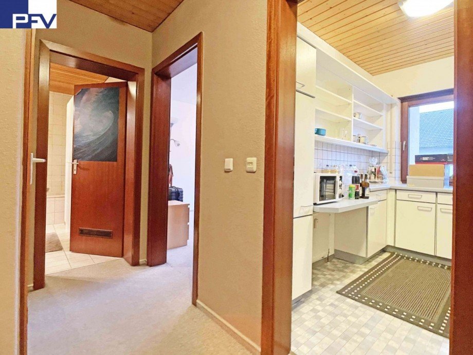 Diele mit Blick zur K�che Etagenwohnung Roth