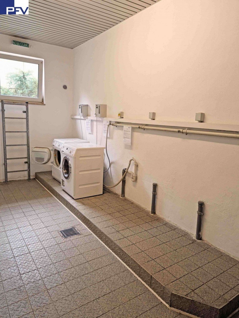 Anwesen-Waschraum PXL_20250714 Etagenwohnung N�rnberg