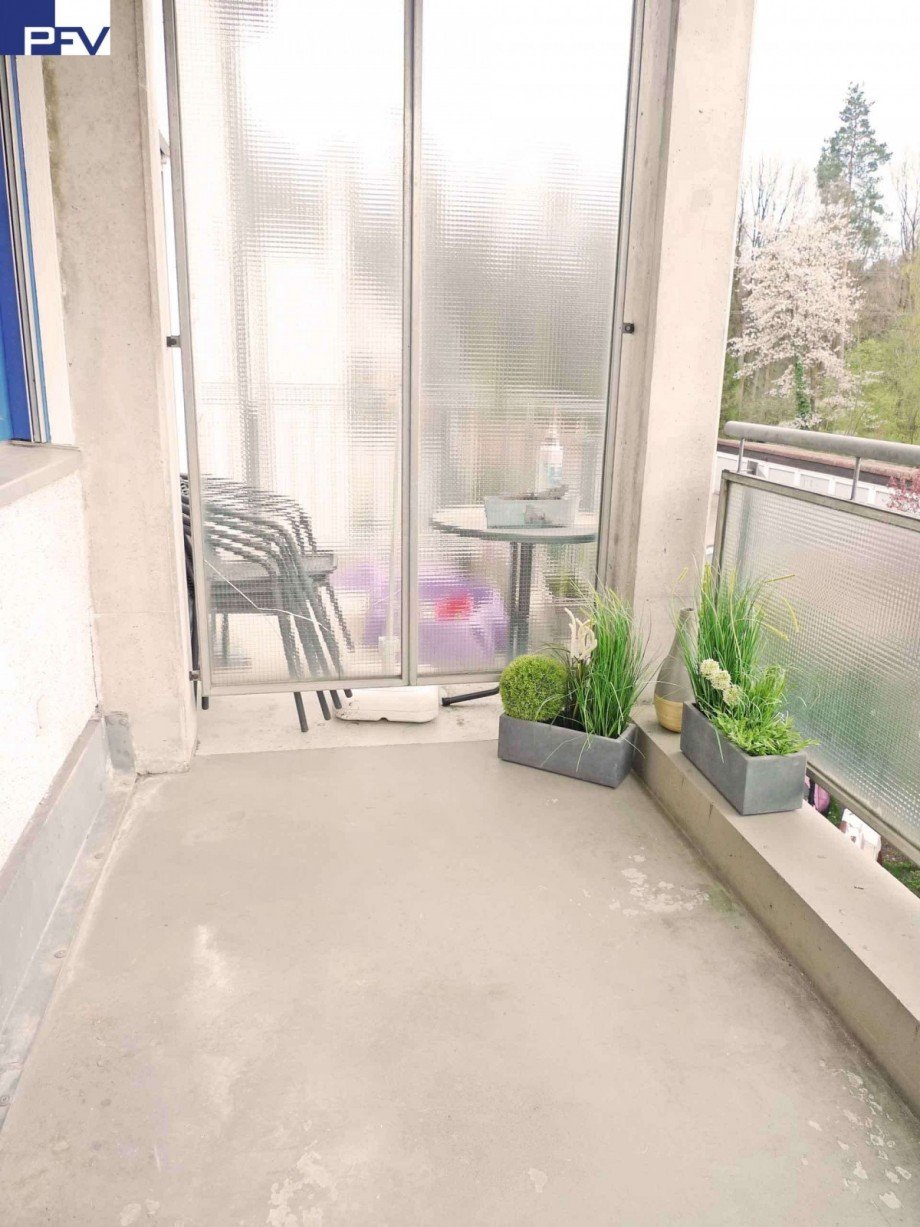 BalkonP1170062 Etagenwohnung N�rnberg