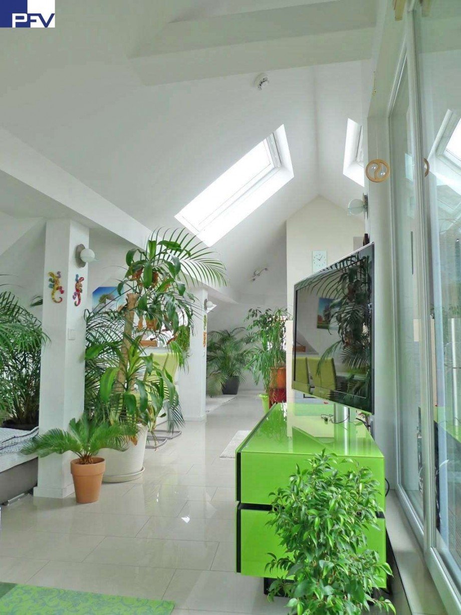 Gro�z�gige Wohnatmosph�re Dachgeschosswohnung N�rnberg